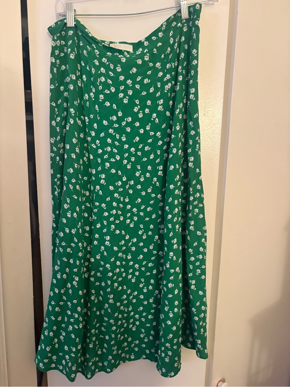 h&m green floral maxi skirt
